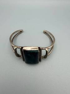 lot 162 image: Bracelet - Open Silver Cuff with Dark Green Stone