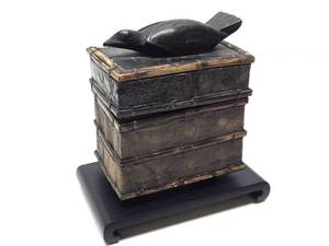 lot 16 image: Interesting Old Vintage Bamboo Box wCarved Raven  Bird