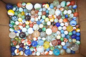 lot 2 image: Vintage Marbles 3.5lbs