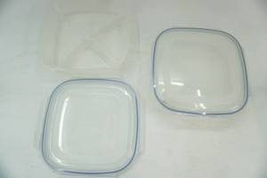 lot 58 image: (2) Lock & Lock Divided plastic containers, 8 x8 x3
