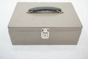 lot 95 image: Vintage metal cash box (no key)