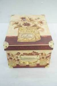 lot 97 image: CDs and Photo Box