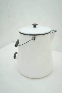 lot 149 image: Enamel Coffee Pot and Lid 13 tall (very good condition)