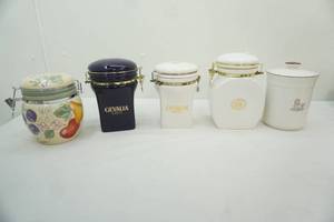 lot 156 image: 4 ceramic canisters, 1 stoneware canister