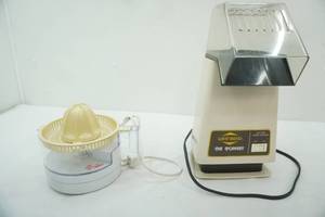 lot 170 image: West Bend Hot Air Corn Popper, Electric Juicer