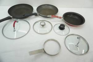 lot 194 image: 3ct Frying Pans, various lids