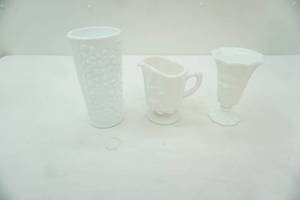 lot 295 image: Vintage  Westmoreland Paneled Grape Vine White Milk Glass Vase & Pitcher (approx 6 tall) Indiana milk glass vase 7.5 tall