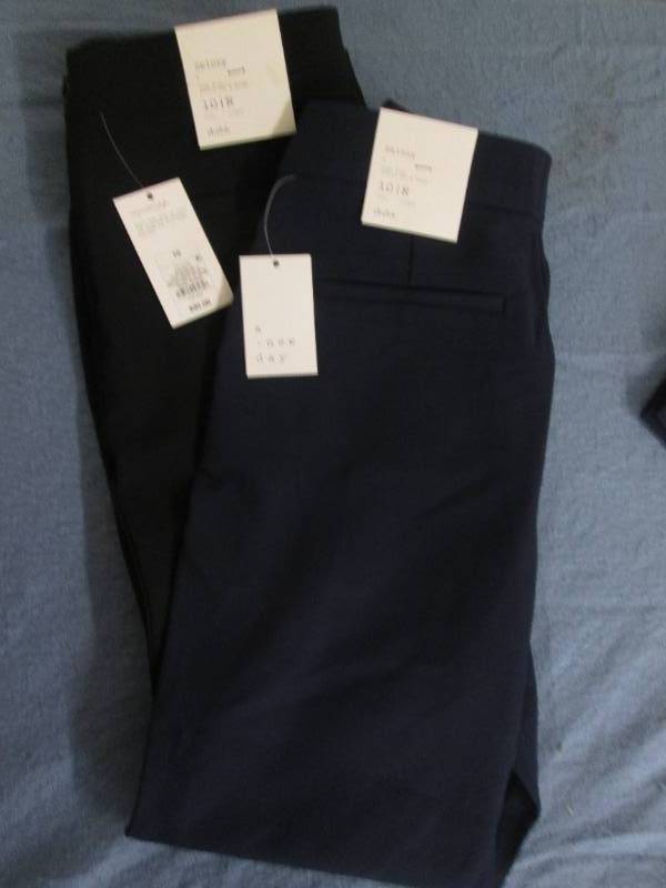lot 682 image: 2 pairs womens dress pants...
