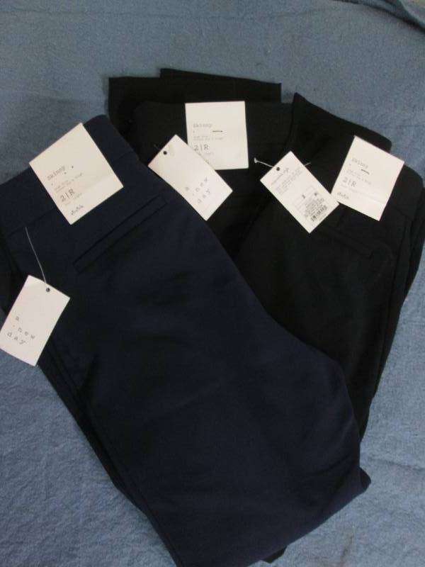 lot 683 image: 3 pairs womens dress pants...