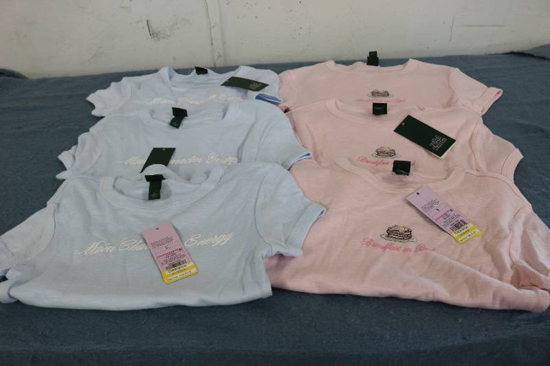 lot 659 image: 6 Size S womens tops new with tags...