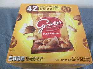lot 92 image: 42 Single serve bags of Gardettos...