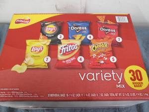 lot 122 image: 30 Count Frito.Lay variety pack...