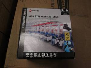 lot 164 image: High strength Velcro fastners, 5 ya...