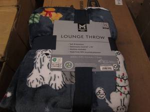 lot 171 image: 60 x 70 Lounge throw...