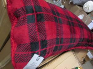 lot 175 image: Body pillow...