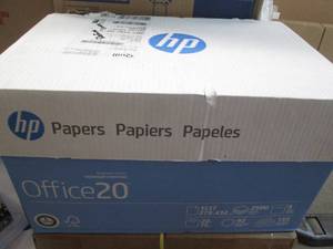 lot 191 image: 5 Reams 11 x 17 HP paper...