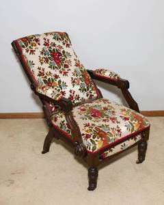 lot 52 image: Antique Recliner  Operate Chair by D.B. Hartley, Chicago