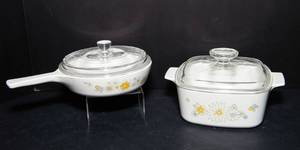 lot 61 image: Vintage CorningWare  Floral Bouquet Pattern