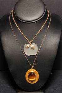 lot 85 image: Two Large Pendant Necklaces