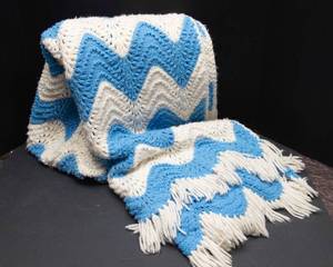 lot 107 image: Blue and White Crocheted Throw Blanket