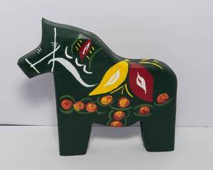 lot 124 image: Large Dala Horse Figurine