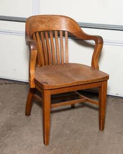 lot 135 image: Vintage Solid Wood Curved-Arm Chair