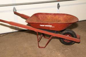 lot 156 image: True Temper Wheelbarrow