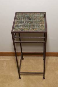 lot 194 image: Metal Plant Stand with Tiled Top