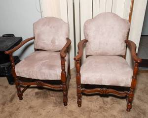 lot 193 image: Two Vintage Chairs