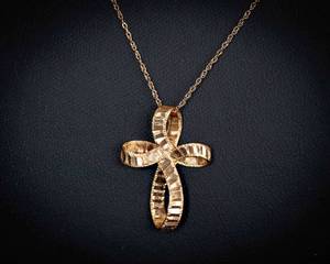 lot 185 image: 10K Gold Cross Necklace