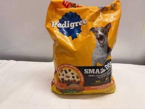 lot 16 image: MM. 14lbs Pedigree Small Dog-Roasted Chicken Vegetable