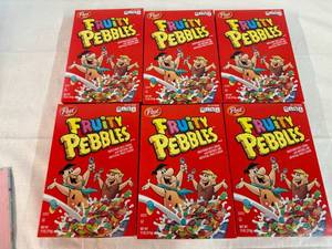 lot 36 image: MM. 6x 11oz Fruity Pebbles