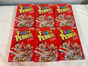 lot 37 image: MM. 3x 11oz Cocoa Pebbles & Fruity Pepples