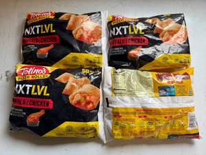 lot 47 image: EE. 4x 50ct Totinos Pizza Rolls-Buffalo Chicken
