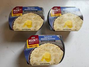 lot 51 image: CC. 3x 2lbs Resers Signature Mashed Potatoes