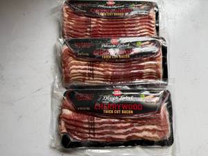lot 61 image: CC. 3x 12oz Hormel Black Label Cherrywood Thick Cut Bacon