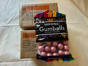 lot 316 image: SSS. 4x4ct- 8oz Bags Shimmer Gumballs-Pink