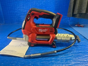 Brand New! Milwaukee M18 Cordless 2-Speed Grease Gun