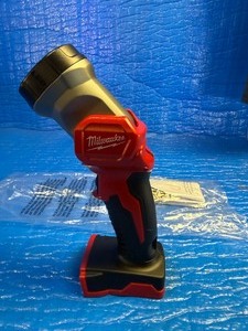 Brand New - Milwaukee M18 LED Work Light (model 2735-20)