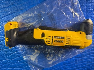Brand New -DEWALT 20V MAX 38 in. Right-Angle DrillDriver, model DCD740B (tool only)