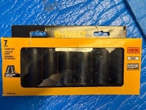 DEWALT 7-piece SAE Socket Set (Model DWMT81608)