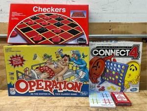 lot 25 image: Board game lot of 5
