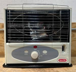 lot 28 image: Dyna-Glo Indoor Kerosene Radiant Heater, 10,000 BTU, 500 Sq. Ft. Heating Capacity, Model# RMC-55R7 #52621 Msrp $169.99