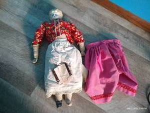 Unidentified Antique Doll