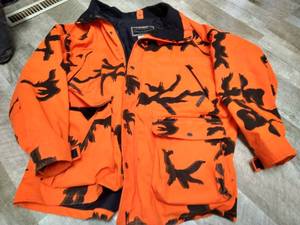 Field & Stream Camo Jacket - XL