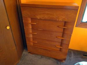 Midcentury Chest of Drawers