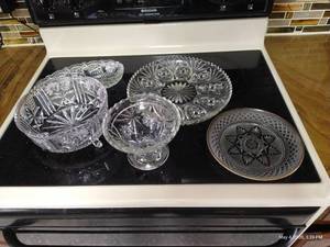 Beautiful Glassware Lot