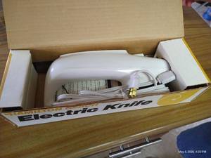 Hamilton Beach Electric Knife in Box