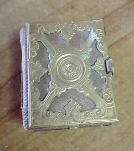 Awesome Antique Tiny Photo Album With Photos