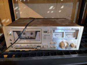 Vintage Sanyo Cassette Deck